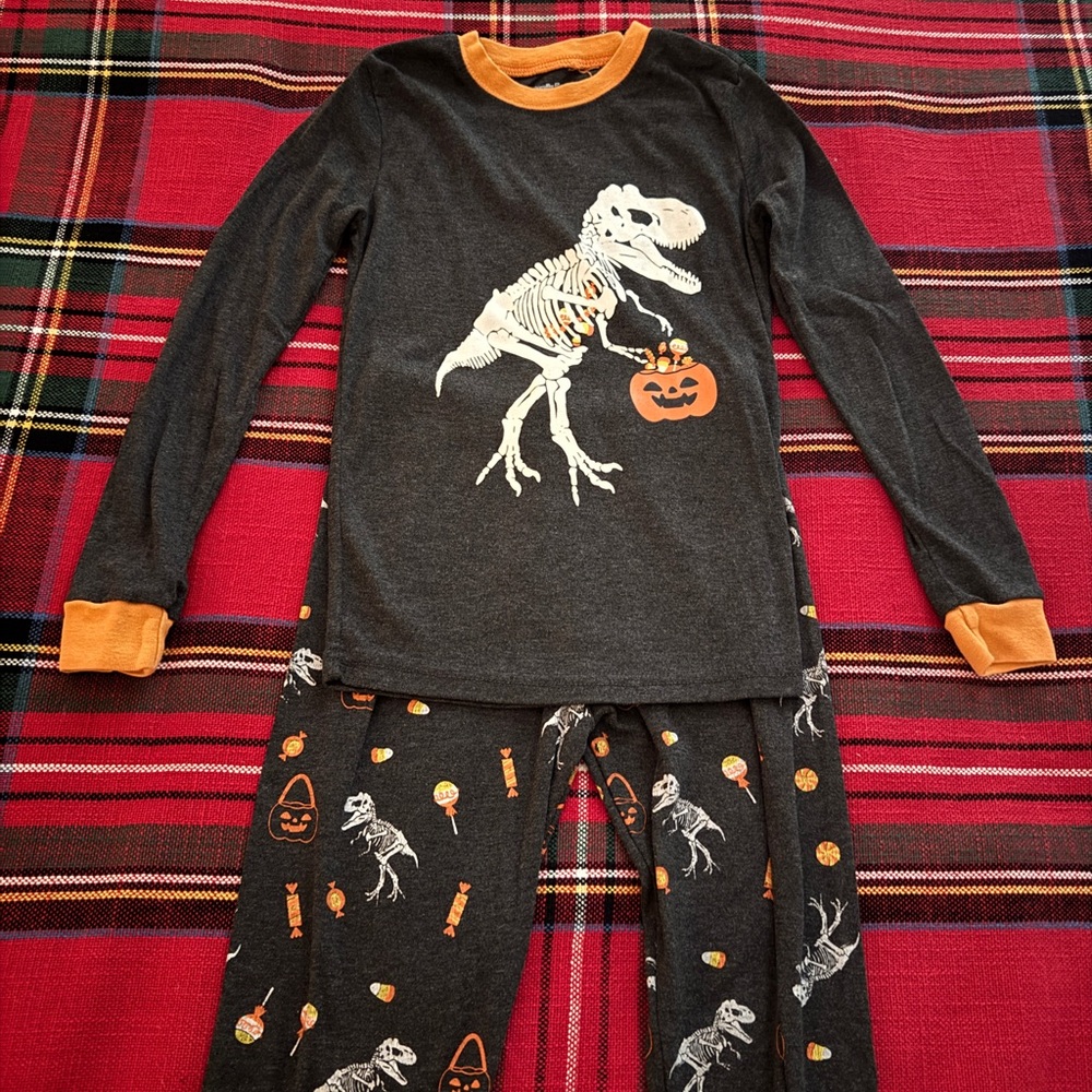 Skeleton Dino Halloween Pajamas 💀 🦖 Size 10